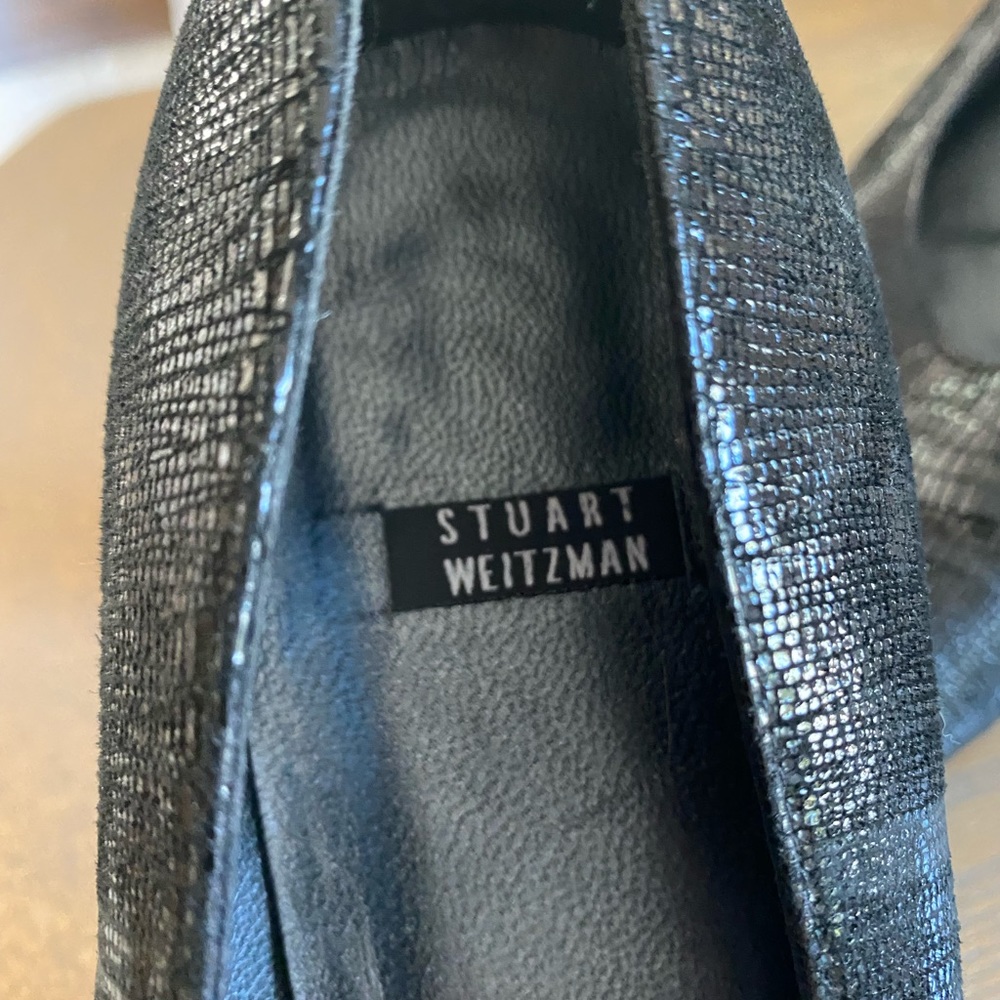 Black pair Stuart Weizmann shoes - Picture 3 of 3